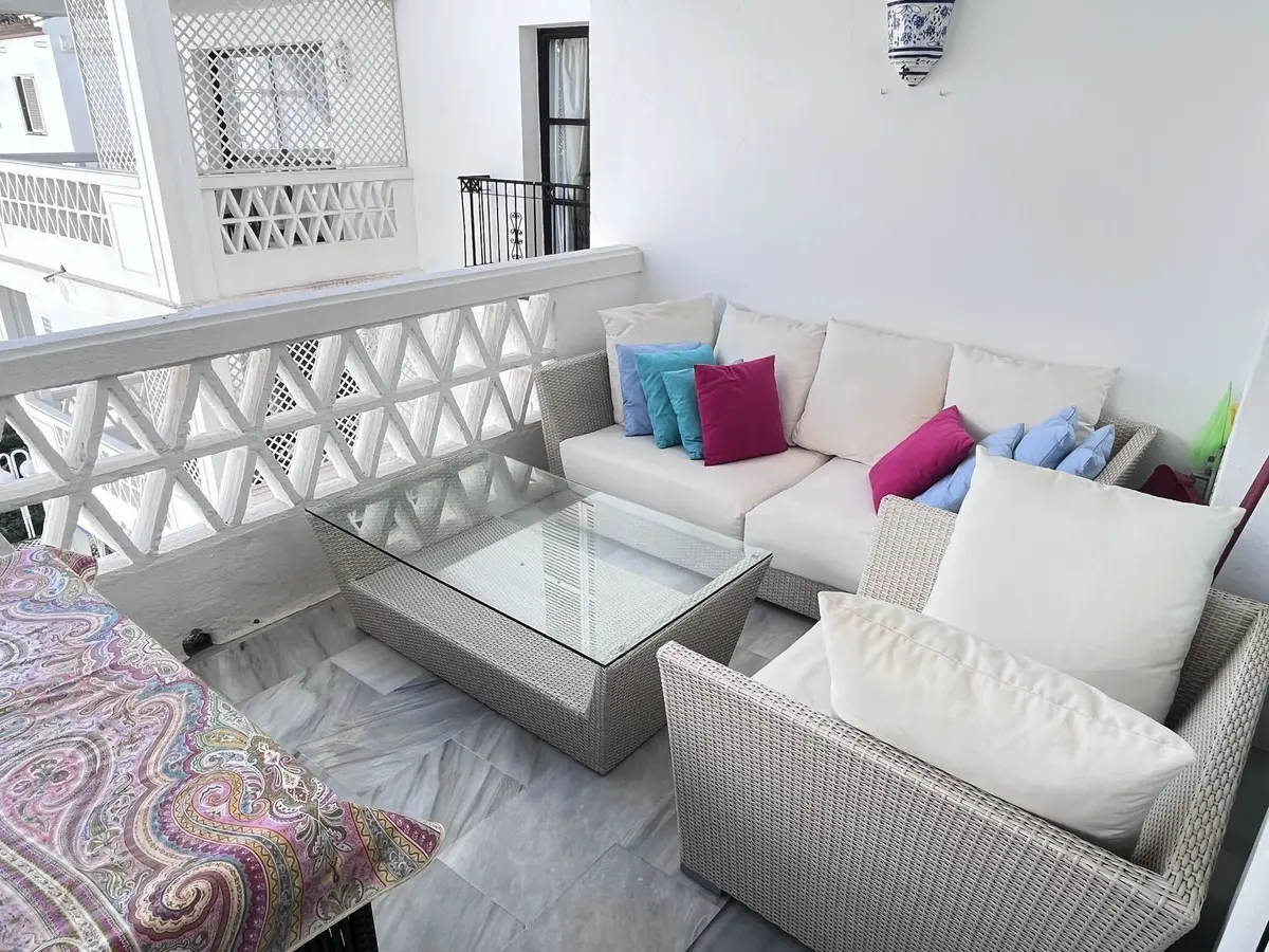 Middle Floor Apartment in Puerto Banús