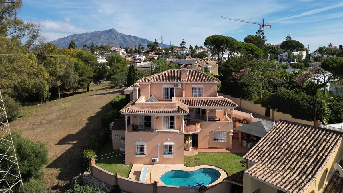Detached Villa in San Pedro de Alcántara