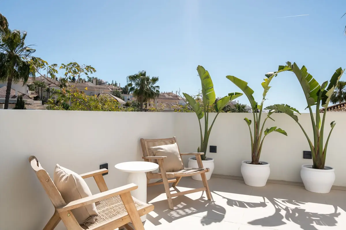 Detached Villa in Nueva Andalucía