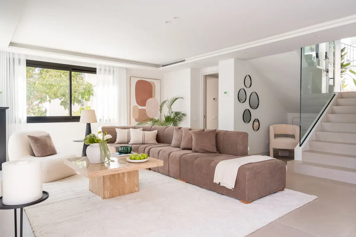 Detached Villa in Nueva Andalucía