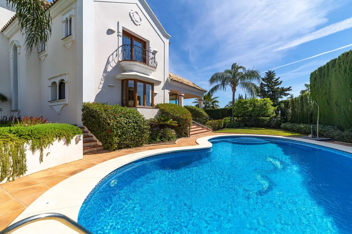 Detached Villa in Estepona