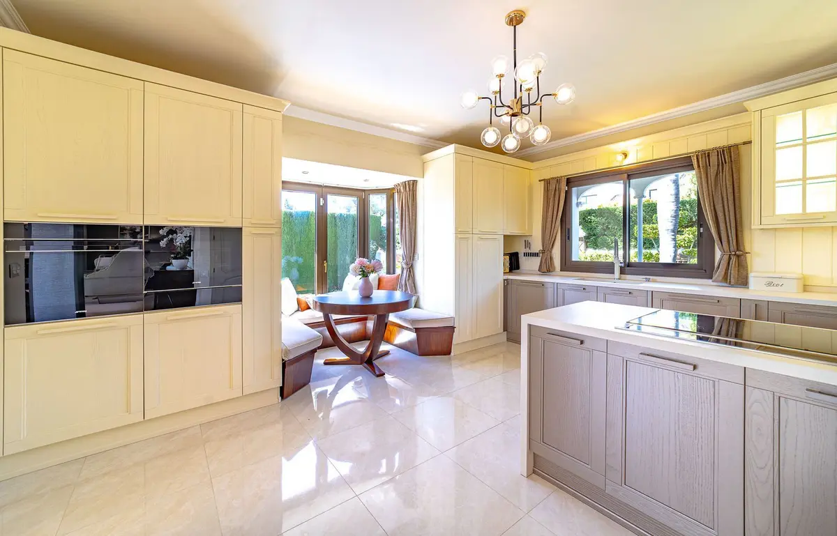 Detached Villa in Estepona
