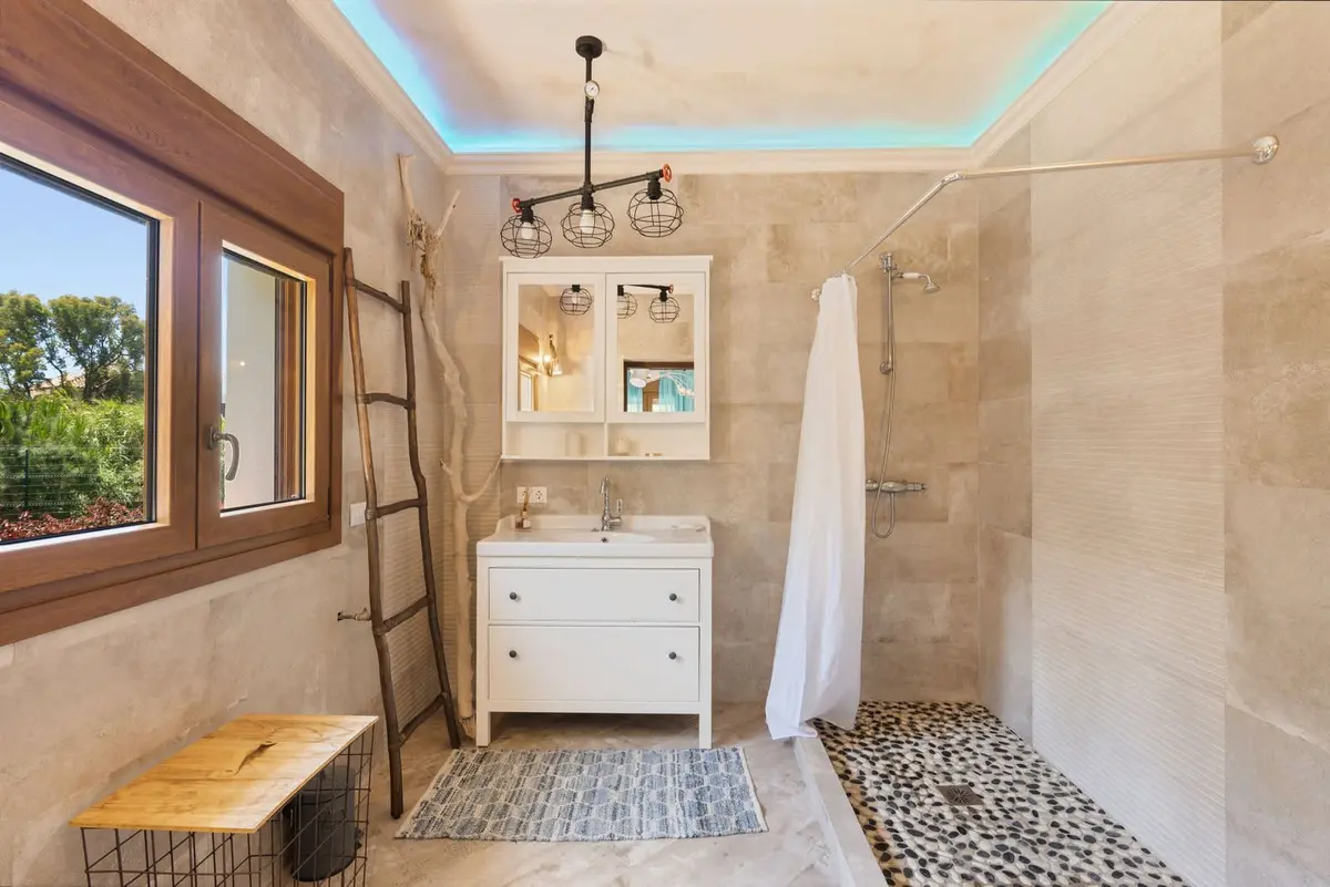 Detached Villa in Guadalmina Baja