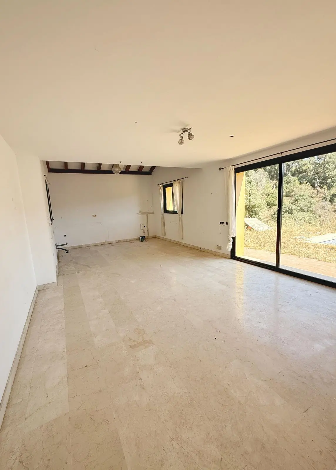 Detached Villa in Elviria