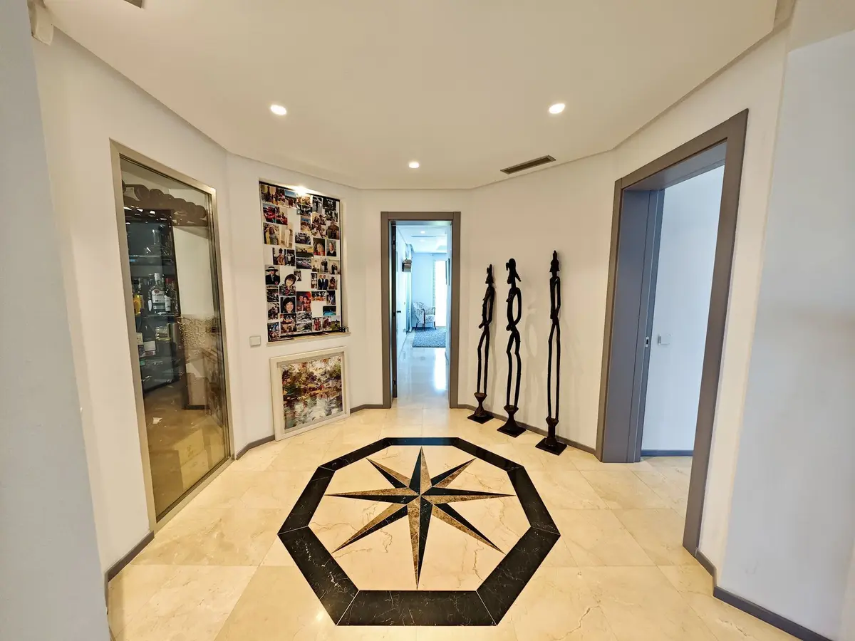 Penthouse in Nueva Andalucía