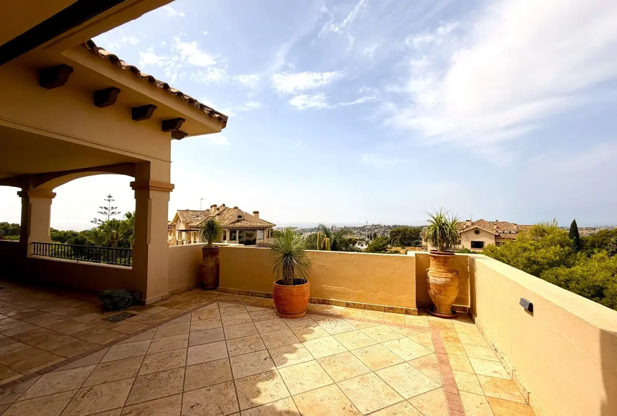 Penthouse in Nueva Andalucía