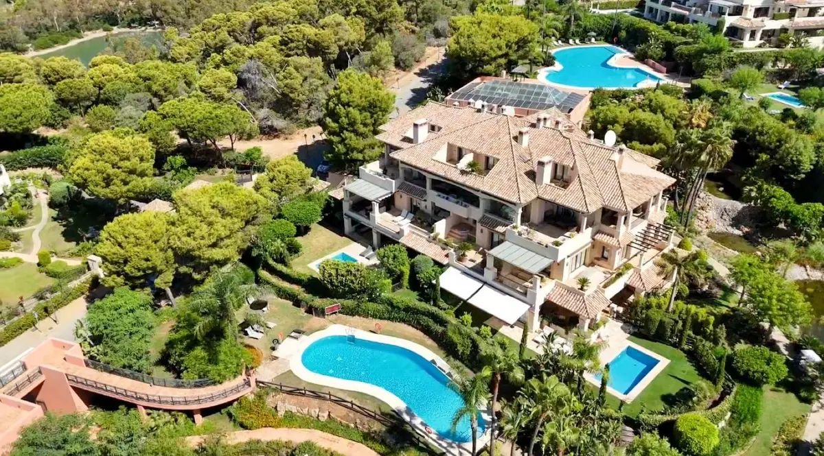 Penthouse in Nueva Andalucía