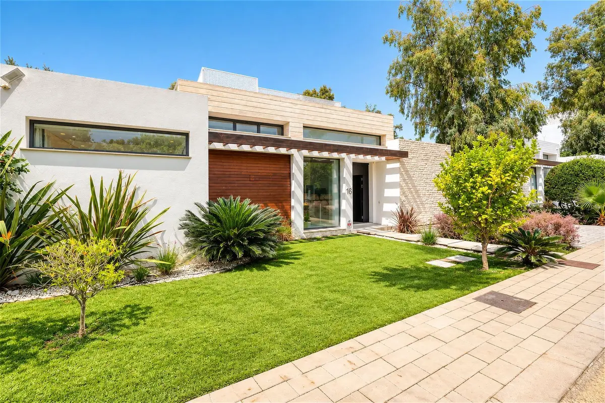 Detached Villa in Estepona