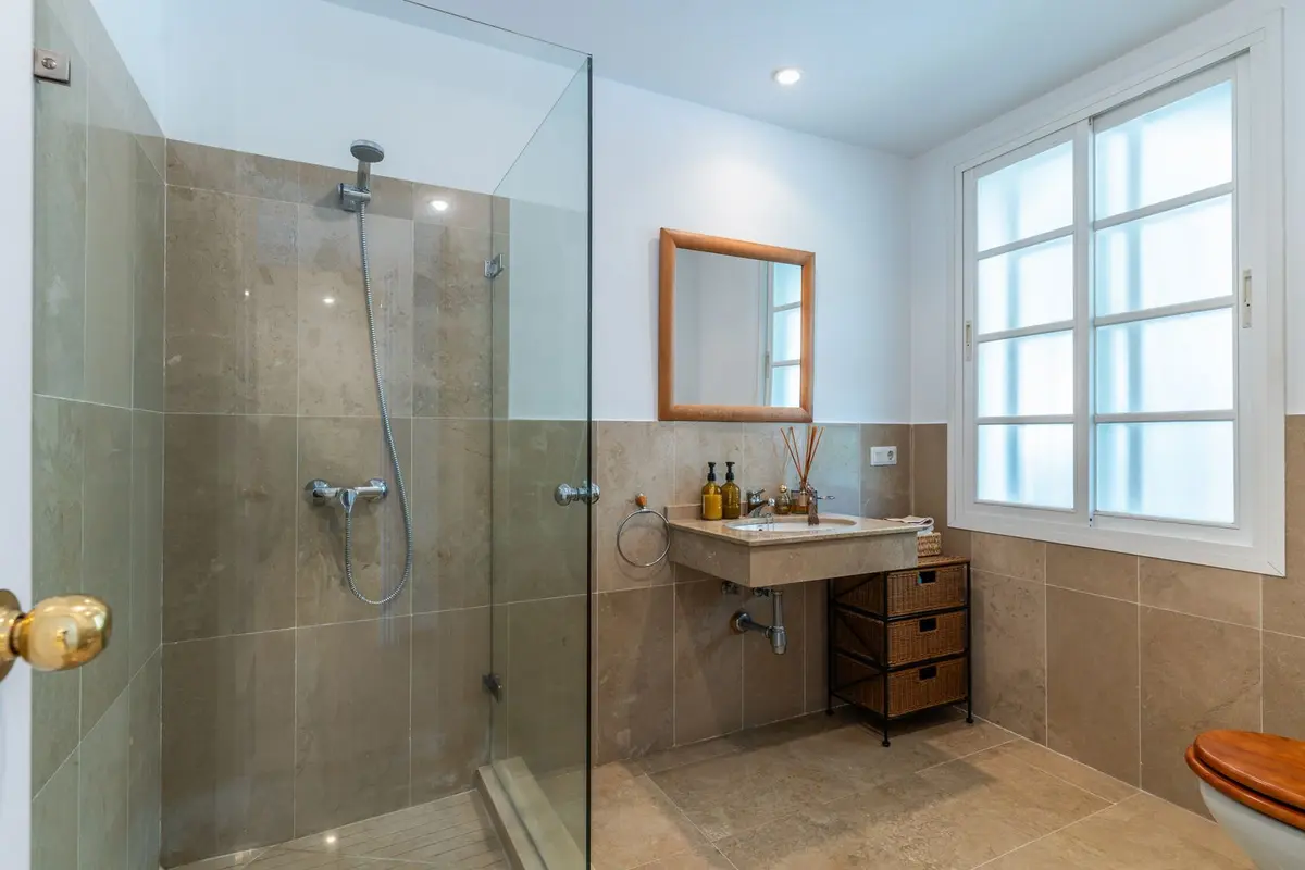 Middle Floor Apartment in Estepona