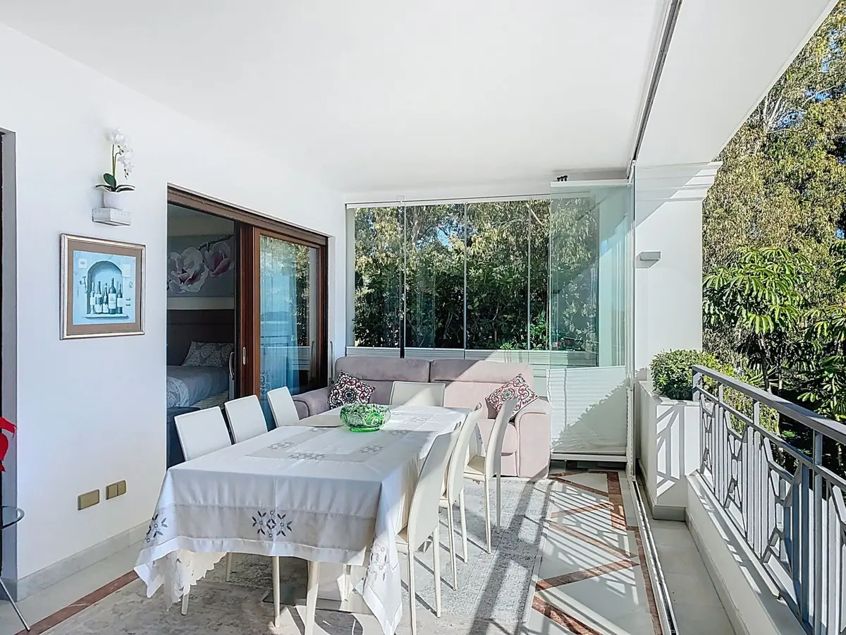 Middle Floor Apartment in Estepona