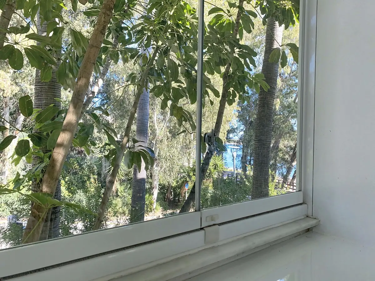 Middle Floor Apartment in Estepona
