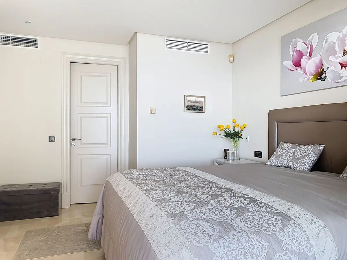 Middle Floor Apartment in Estepona