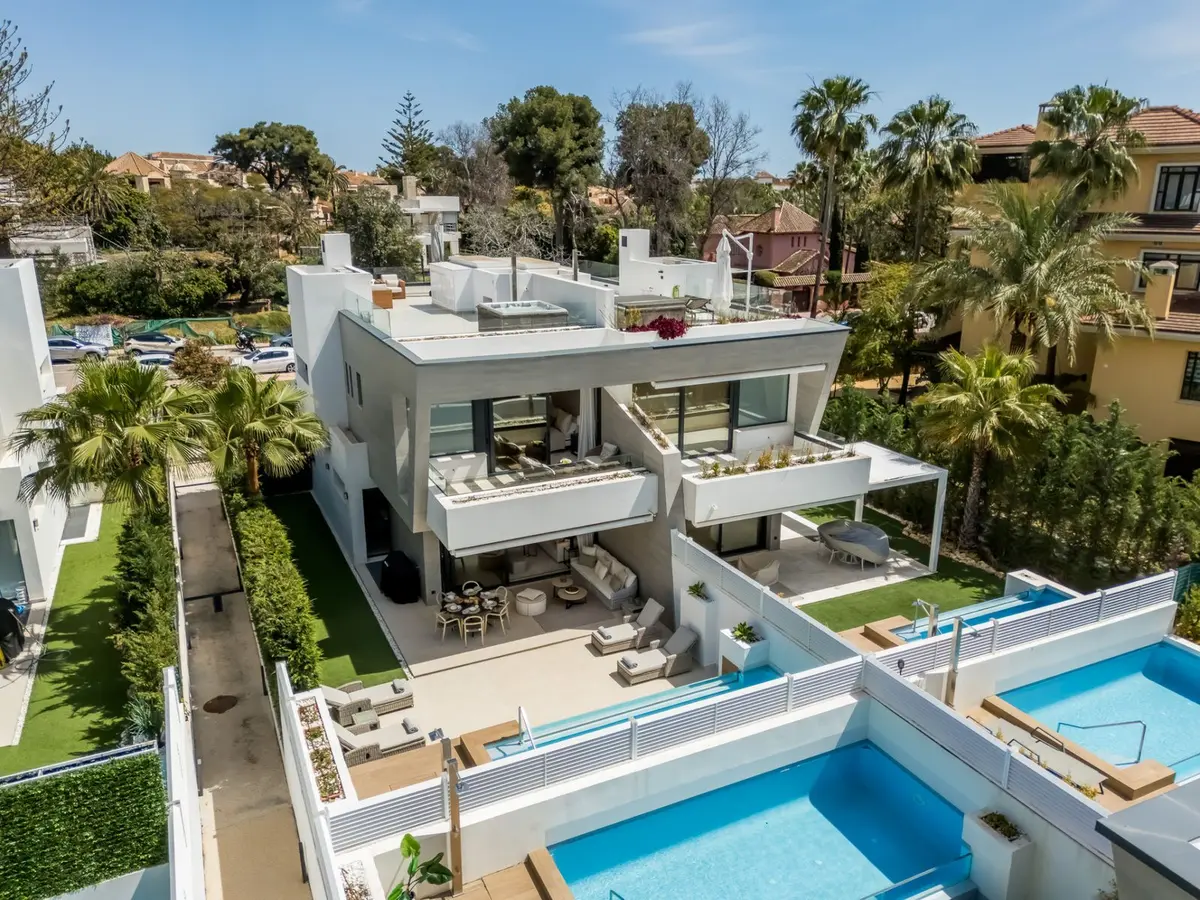 Semi-Detached House in Puerto Banús