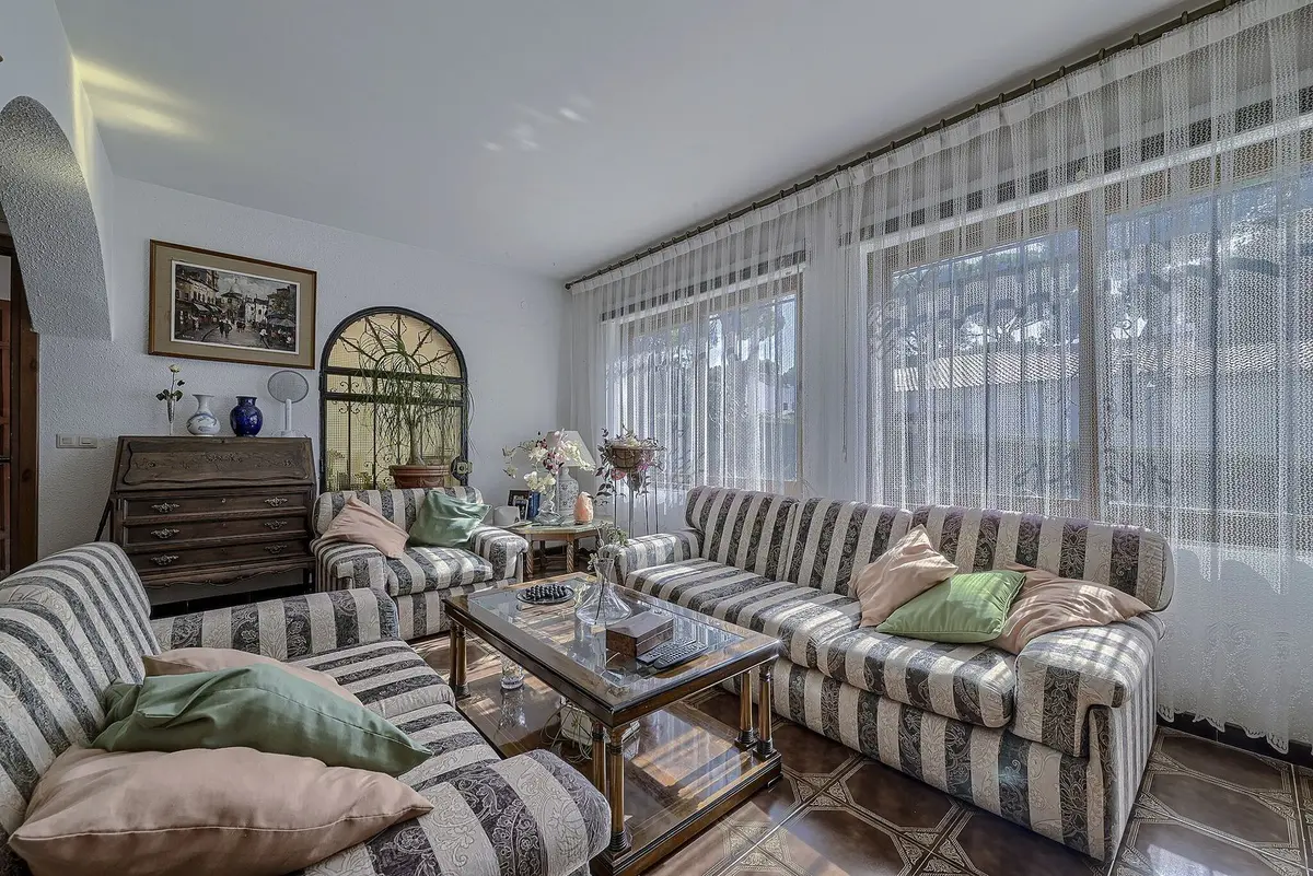 Detached Villa in Elviria