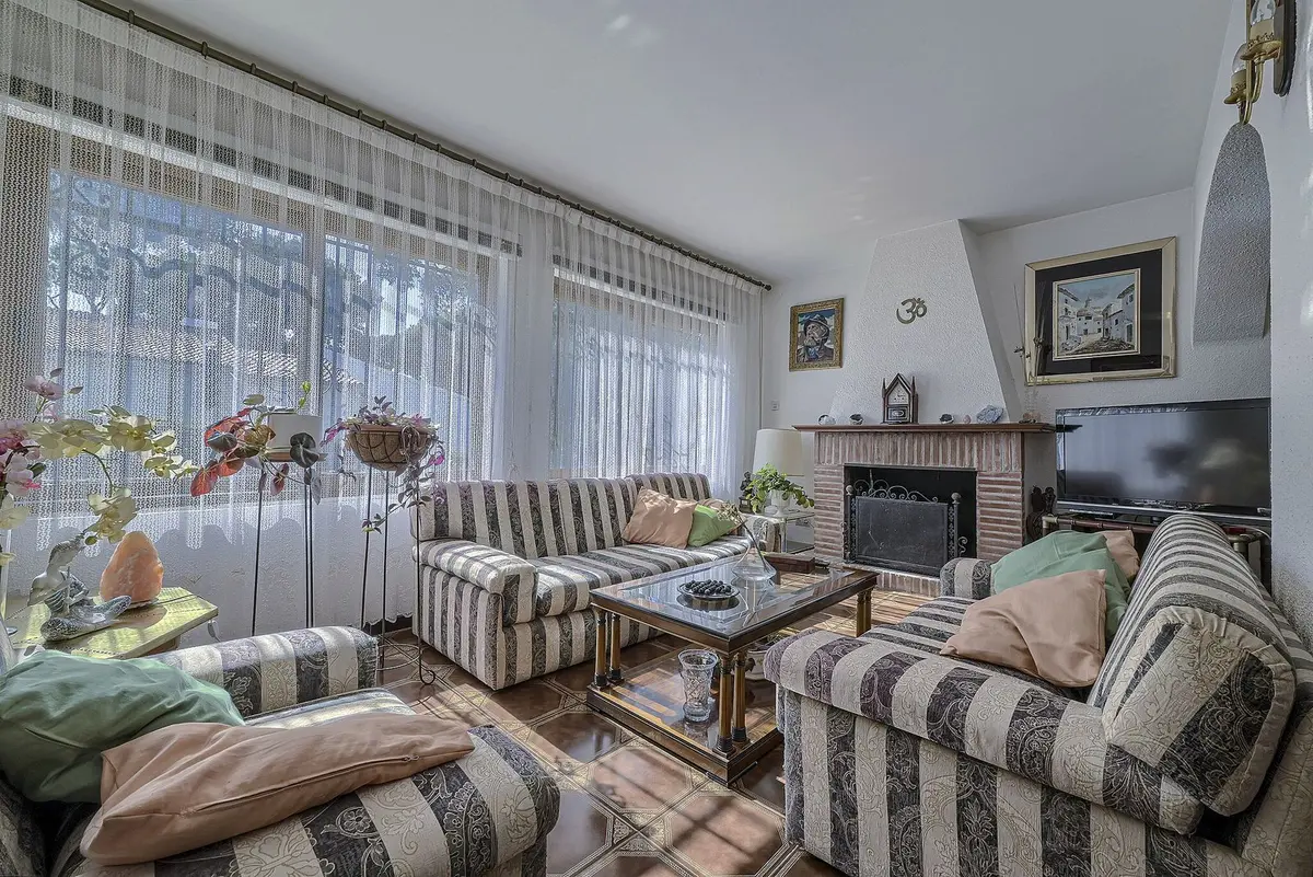 Detached Villa in Elviria
