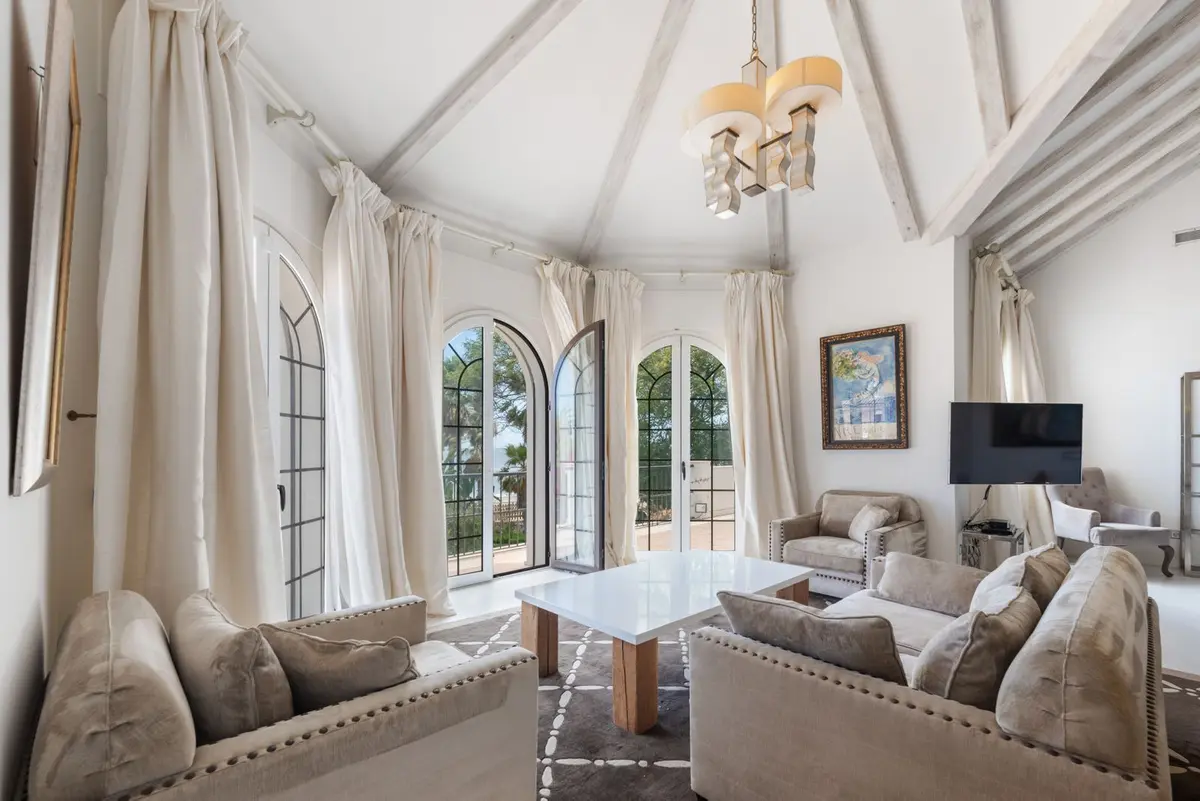 Detached Villa in Estepona