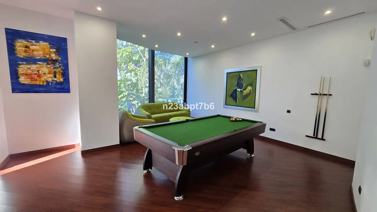 Detached Villa in Puerto Banús