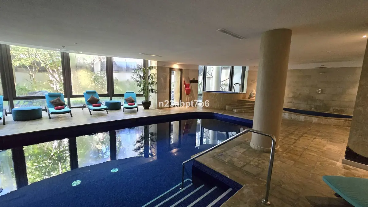 Detached Villa in Puerto Banús