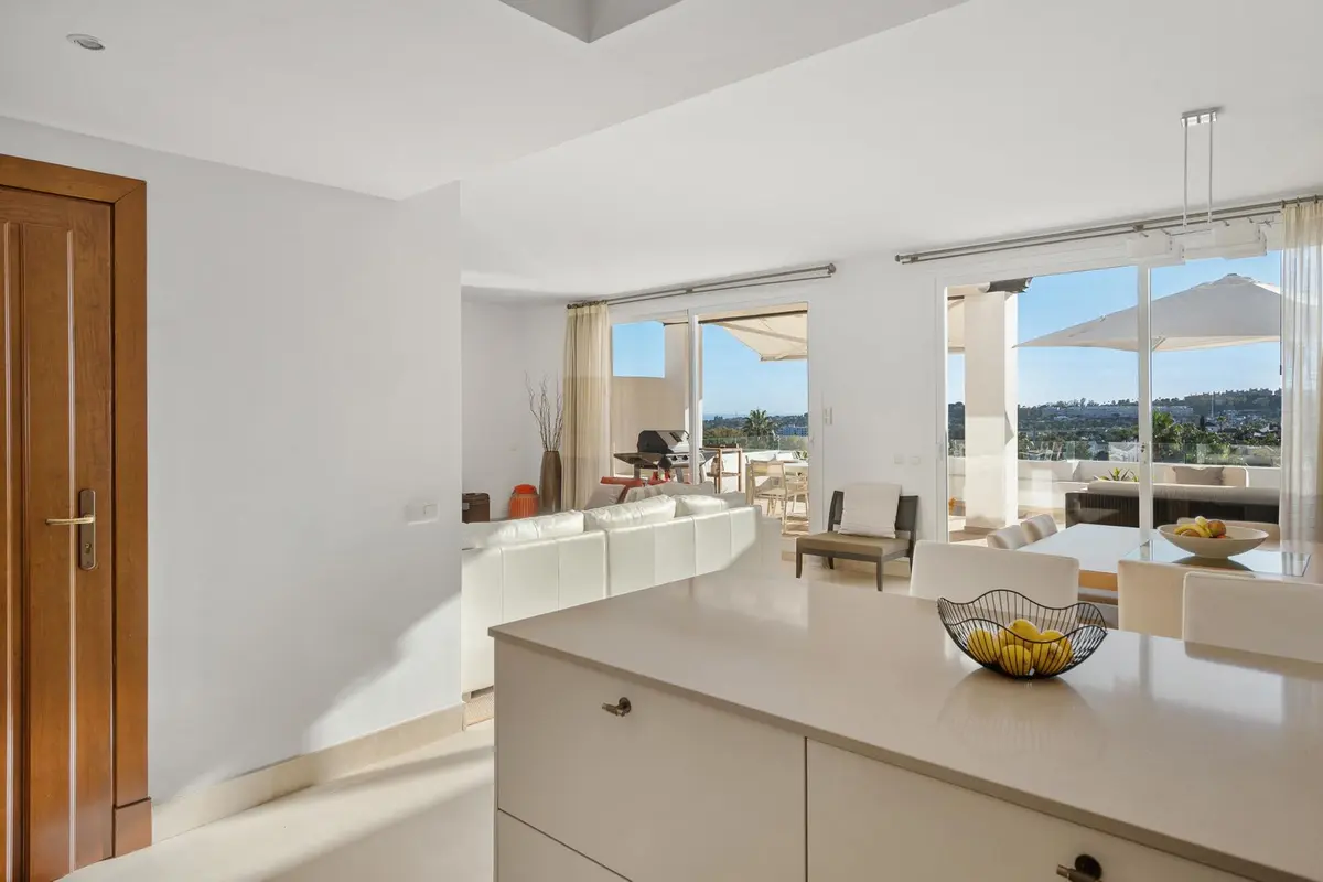 Penthouse Duplex in Nueva Andalucía