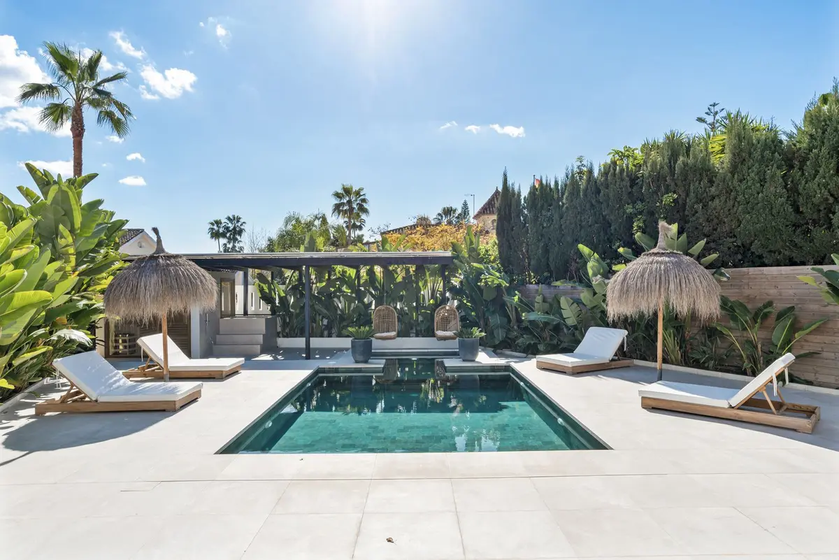 Detached Villa in Nueva Andalucía