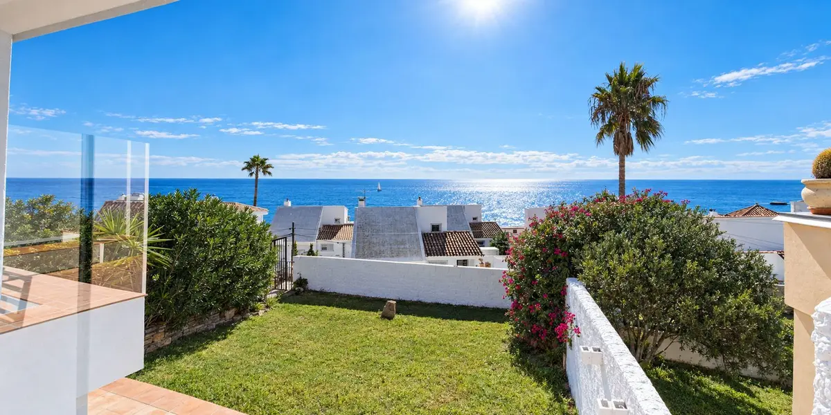 Detached Villa in Estepona
