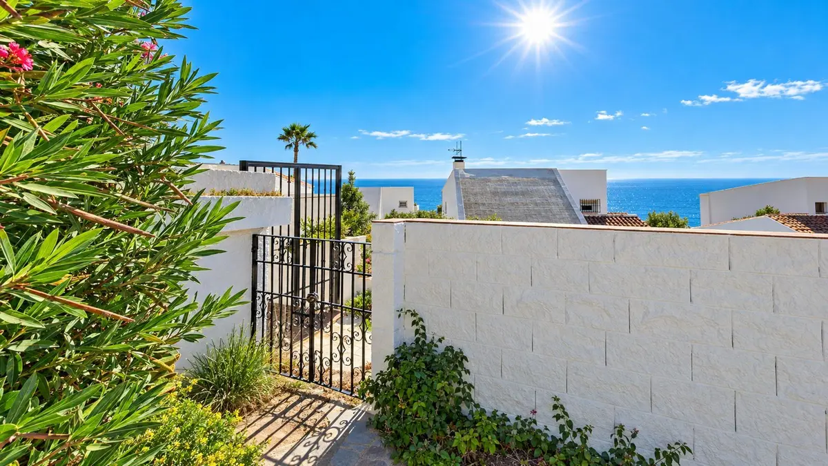 Detached Villa in Estepona