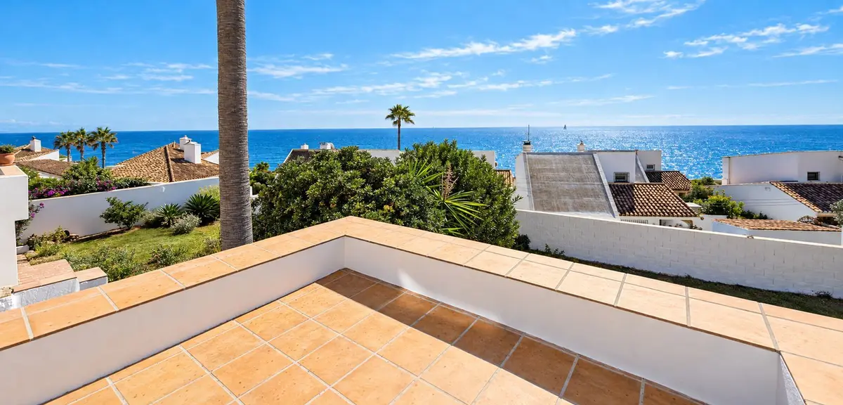 Detached Villa in Estepona