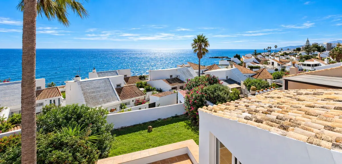 Detached Villa in Estepona