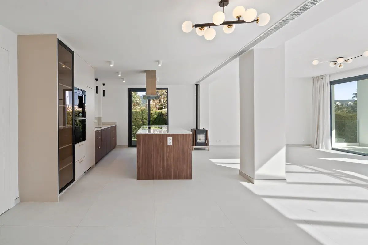 Detached Villa in Elviria