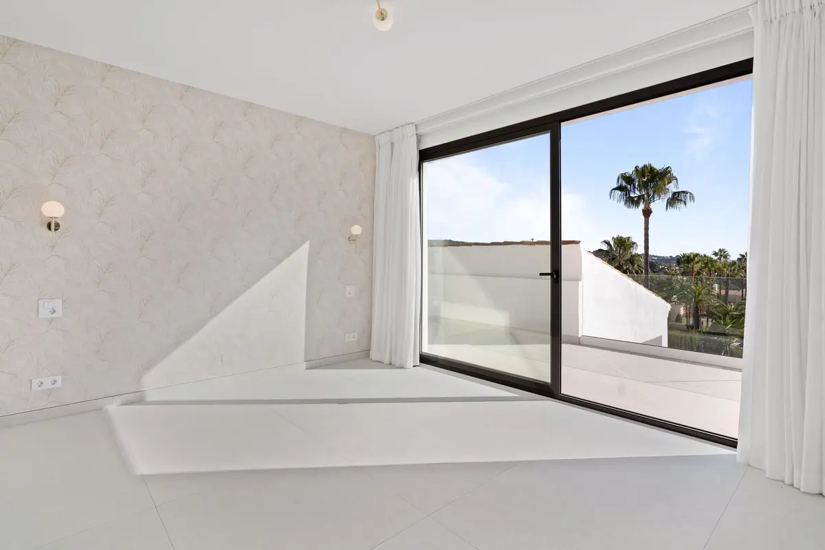 Detached Villa in Elviria