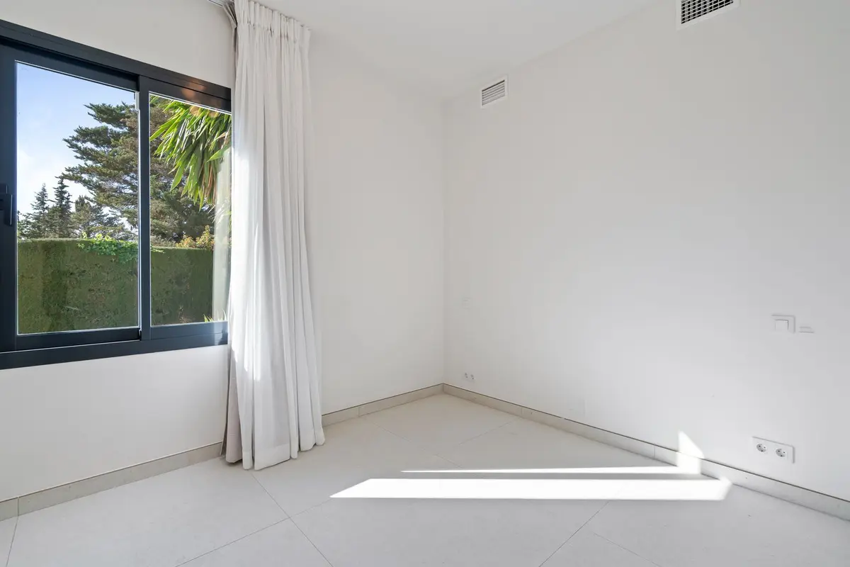 Detached Villa in Elviria