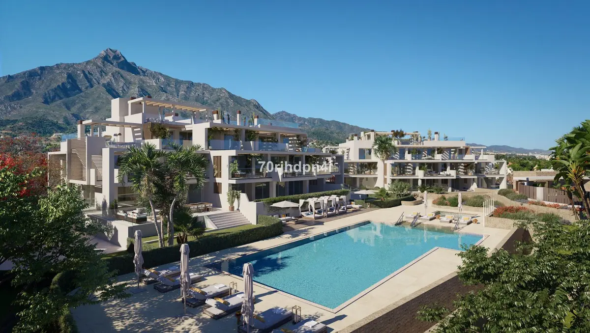 Middle Floor Apartment in Marbella