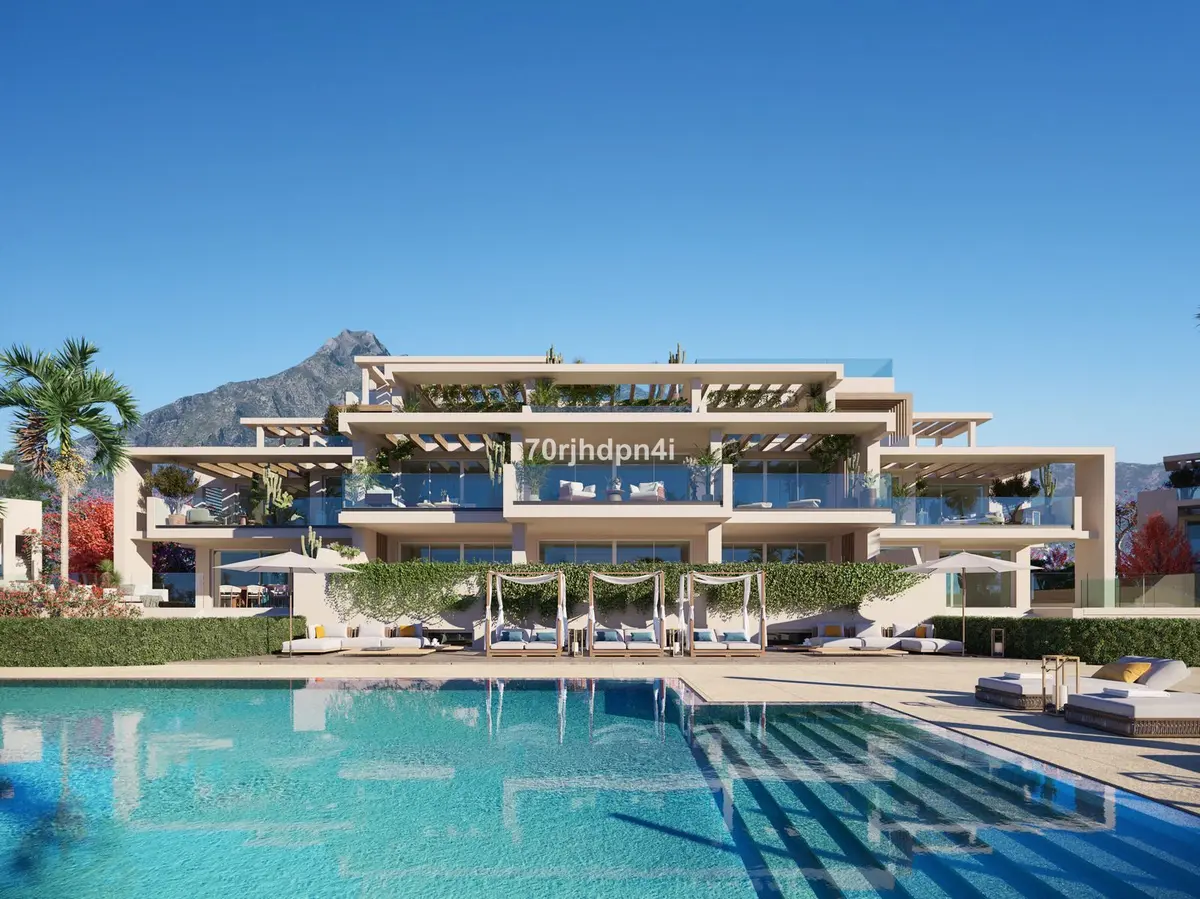 Middle Floor Apartment in Marbella