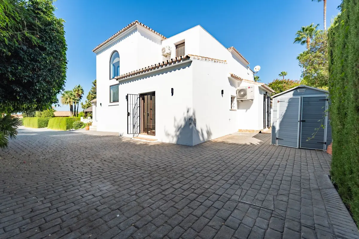 Detached Villa in El Rosario