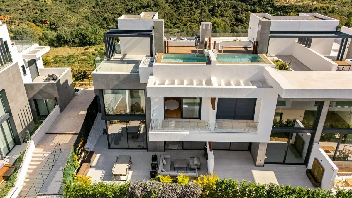 Semi-Detached House in Río Real
