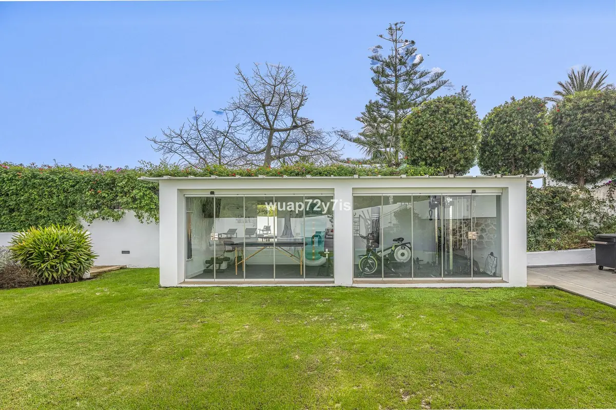 Detached Villa in Guadalmina Alta