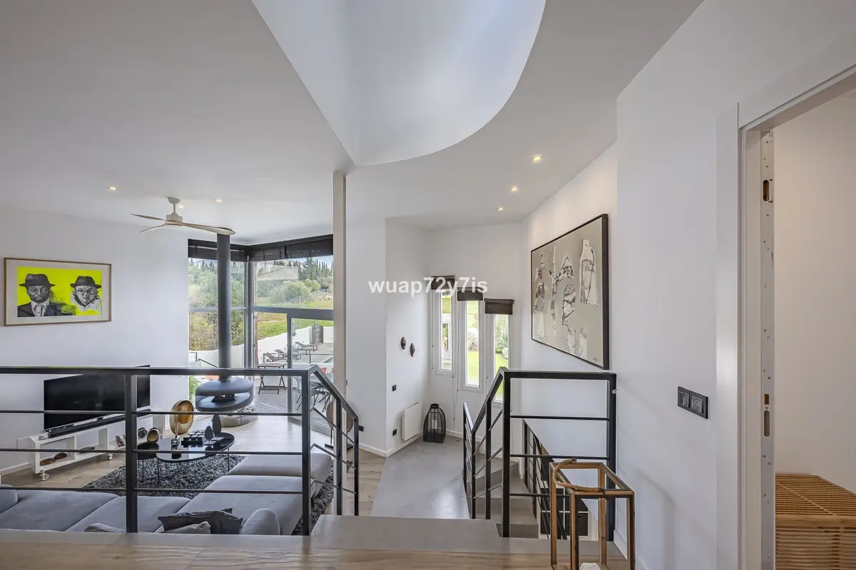Detached Villa in Guadalmina Alta