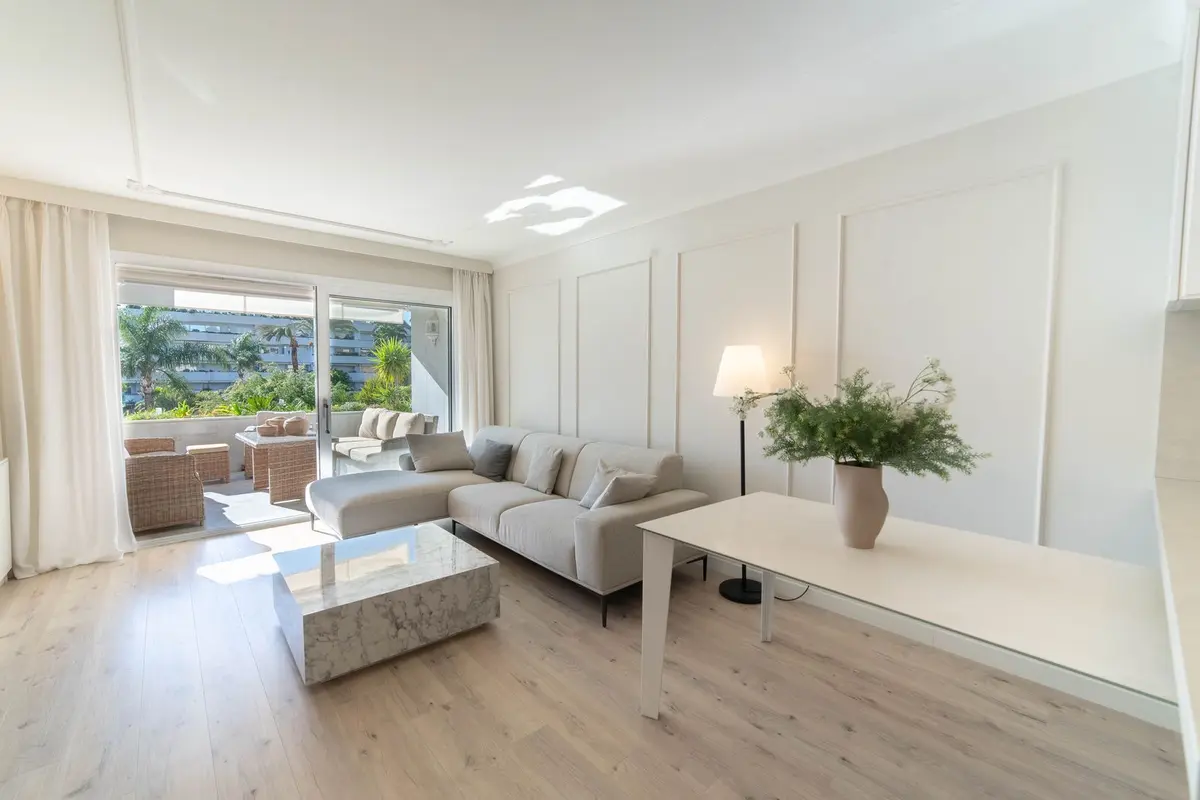 Middle Floor Apartment in Marbella