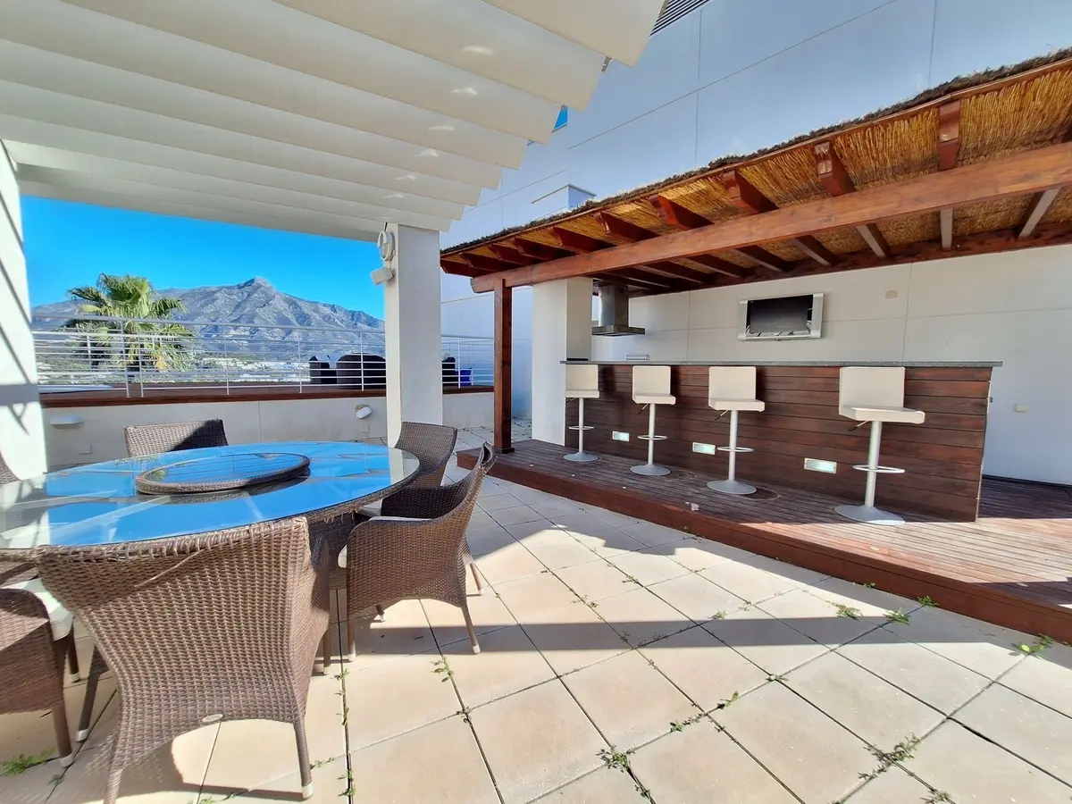 Penthouse Duplex in Nueva Andalucía