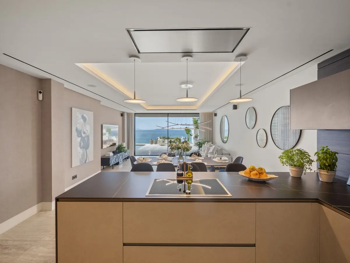 Middle Floor Apartment in Estepona