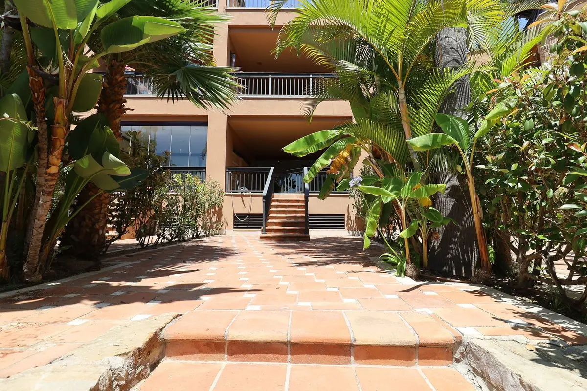 Ground Floor Apartment in San Pedro de Alcántara