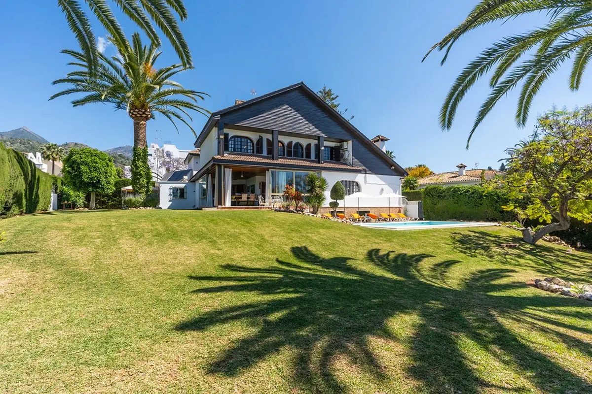 Detached Villa in Marbella