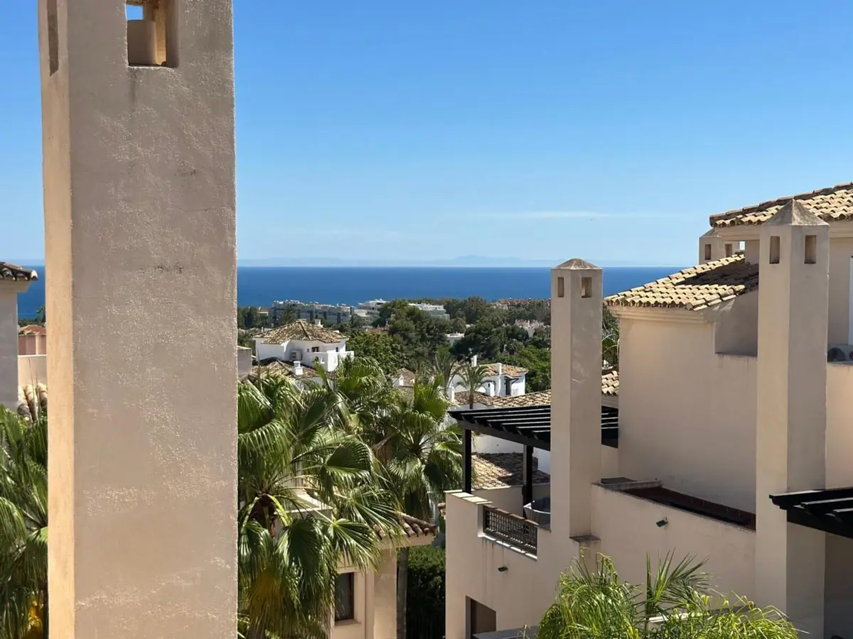 Penthouse Duplex in Nueva Andalucía