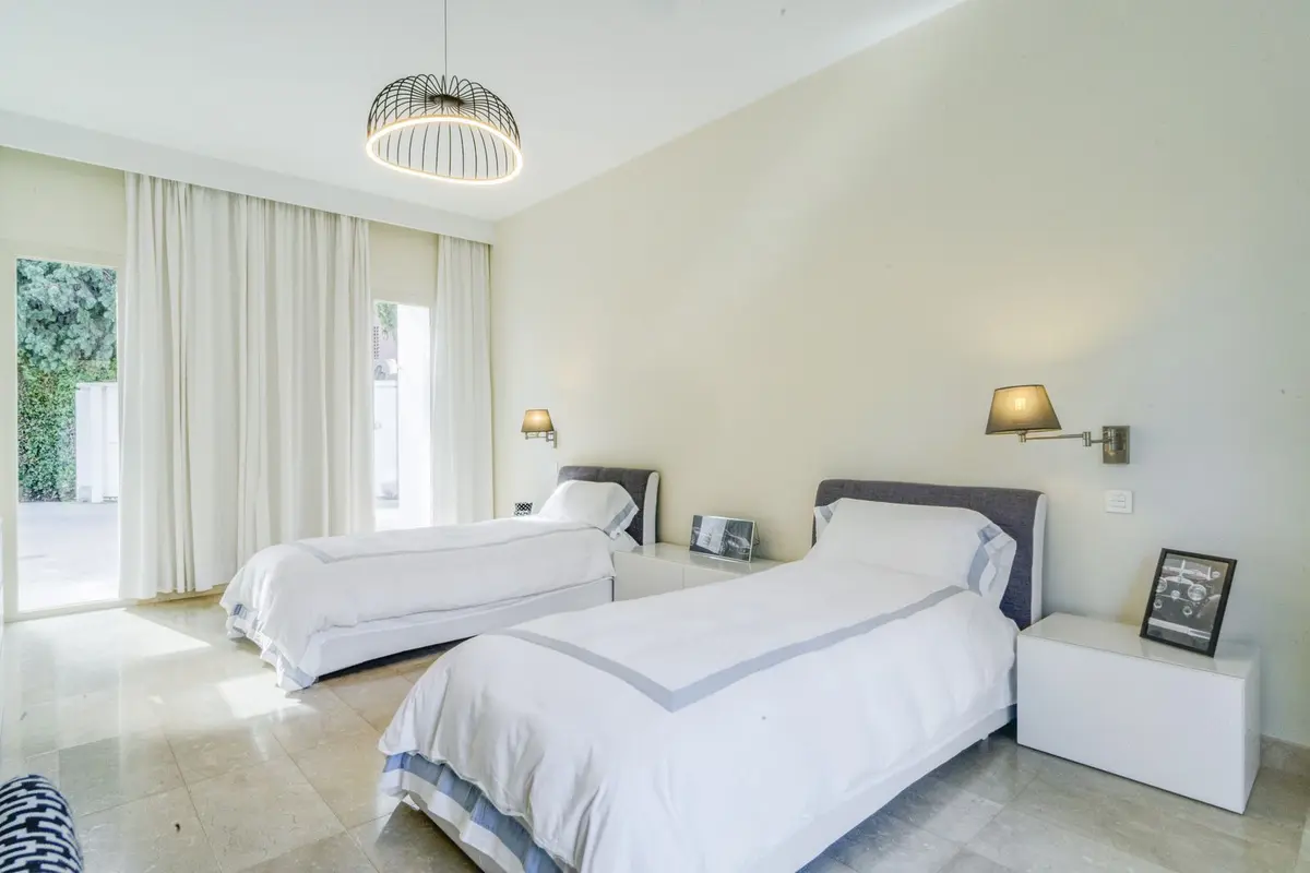 Detached Villa in Guadalmina Baja