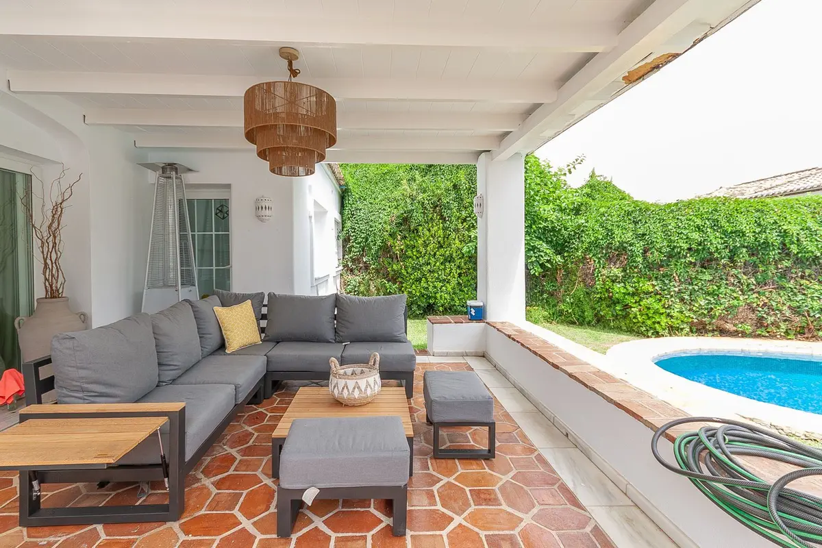 Detached Villa in Elviria