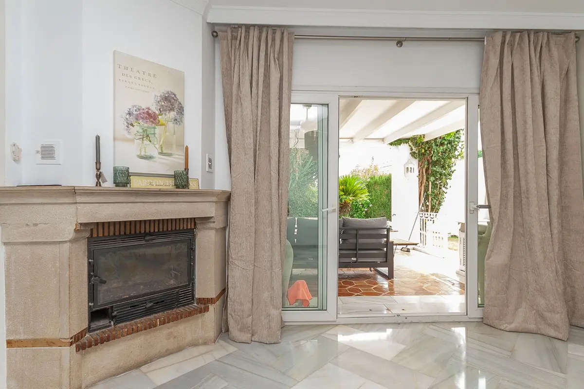 Detached Villa in Elviria