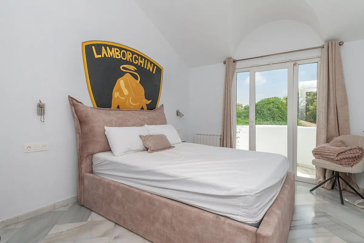 Detached Villa in Elviria