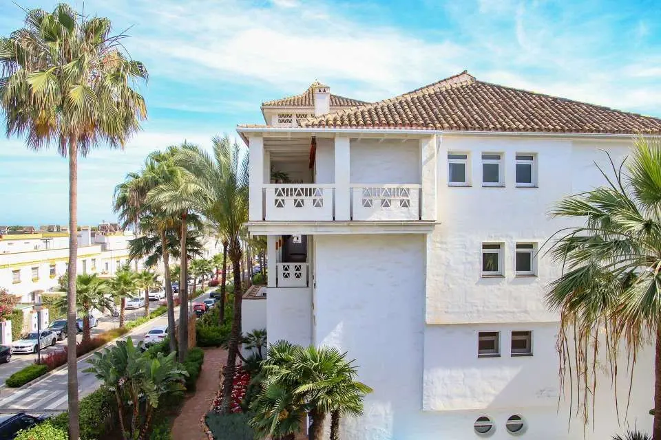 Middle Floor Apartment in Marbella