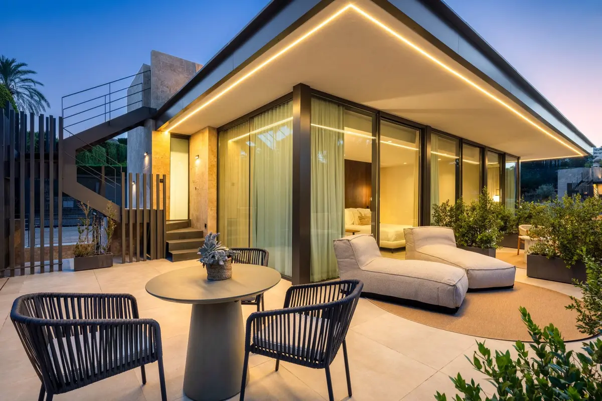 Detached Villa in Nueva Andalucía