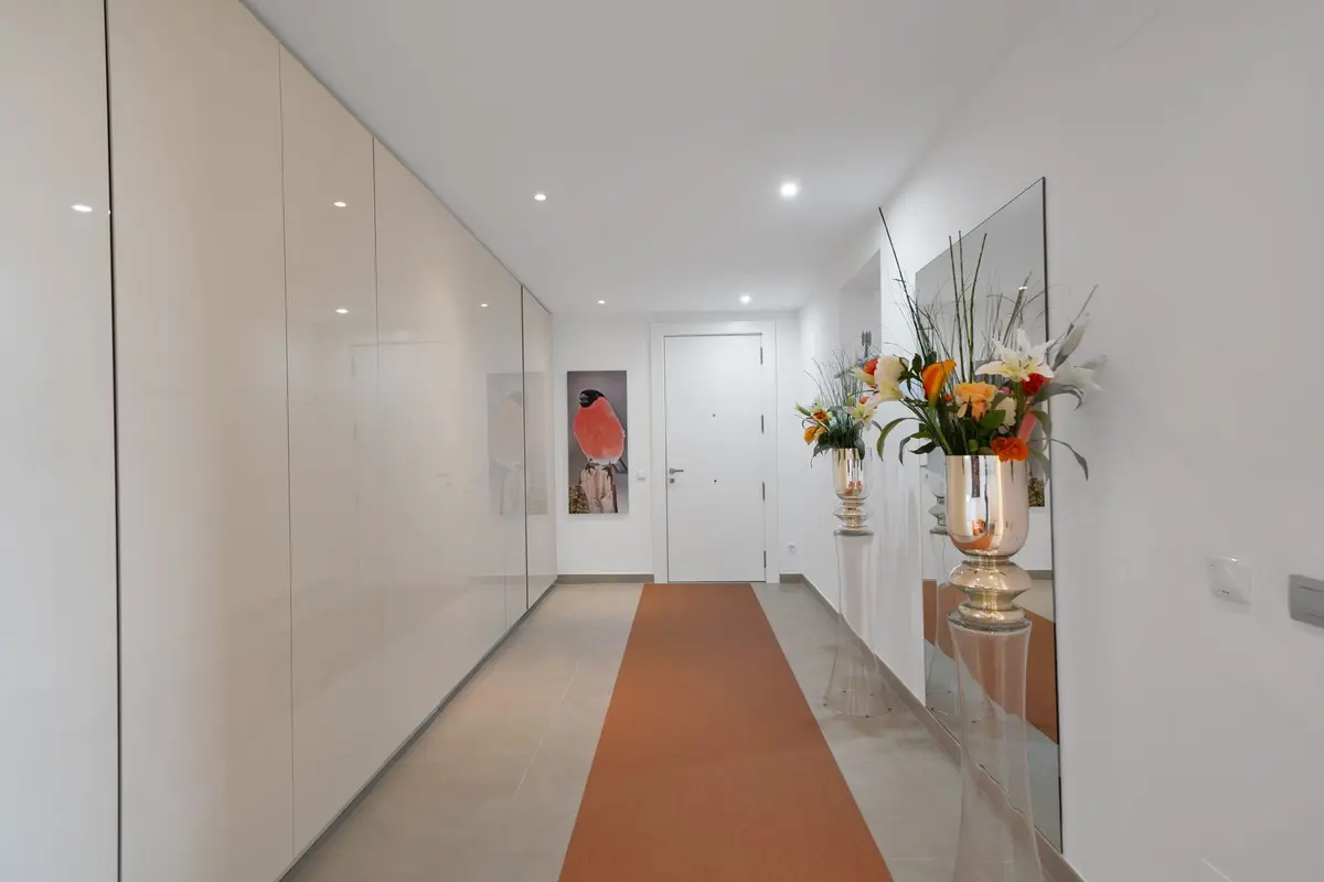 Middle Floor Apartment in Nueva Andalucía